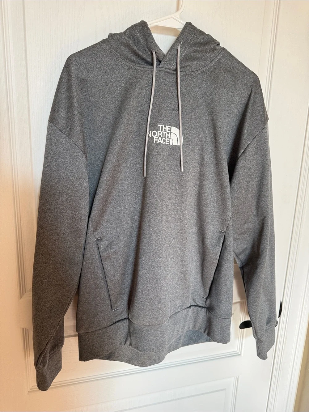 The North Face Men's Heather Gray Pullover Hoodie